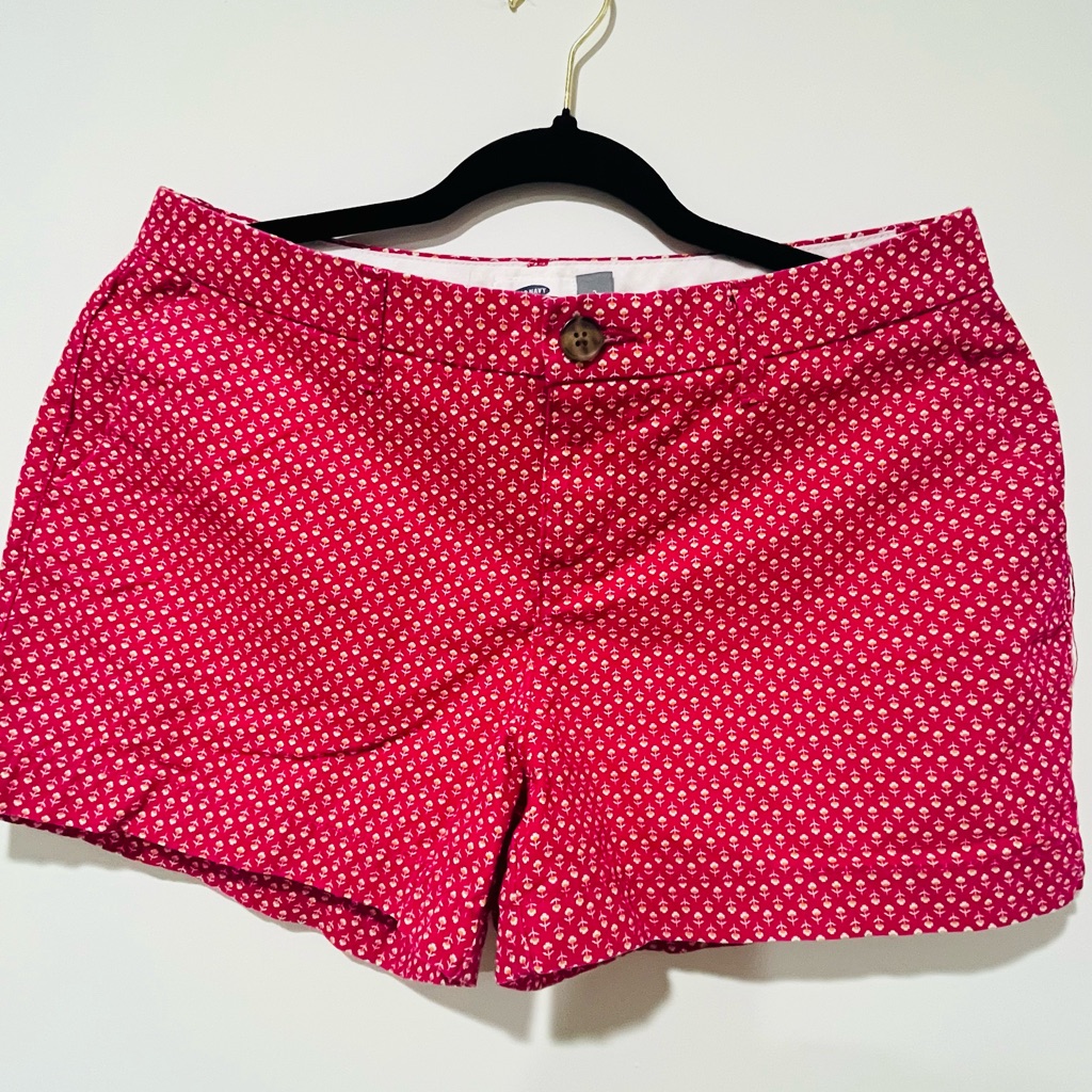 Old Navy Pink Patterned Women's Bermudas